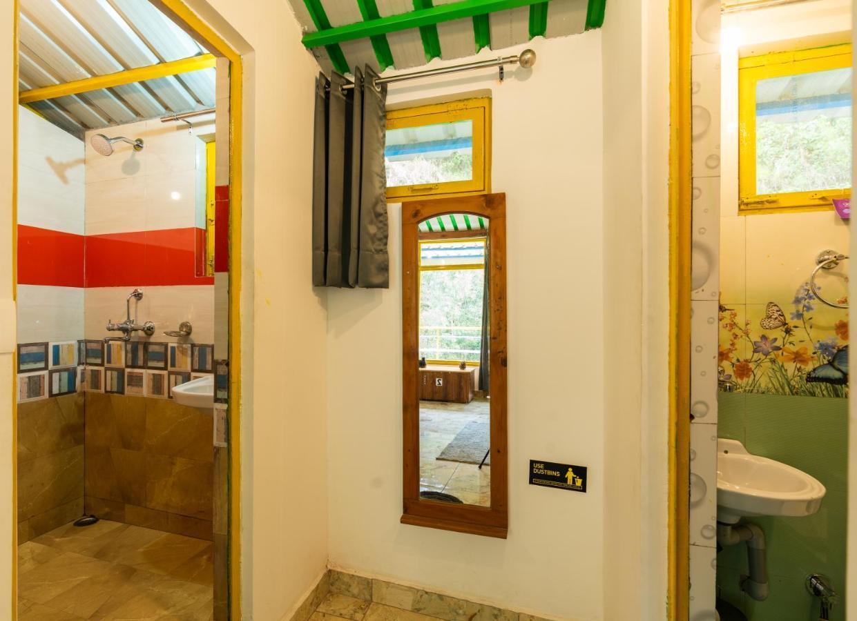The Hosteller Mussoorie By The Streamside, Kempty Εξωτερικό φωτογραφία