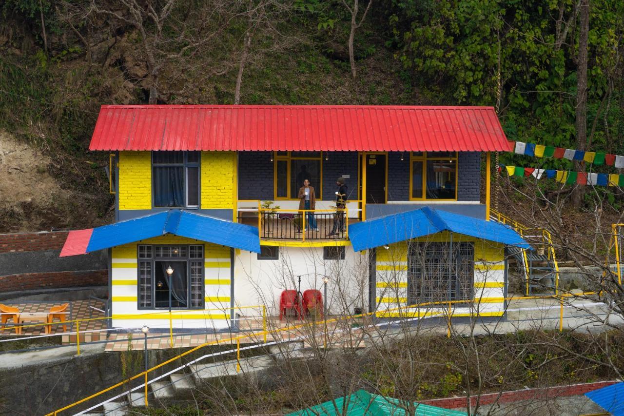 The Hosteller Mussoorie By The Streamside, Kempty Εξωτερικό φωτογραφία