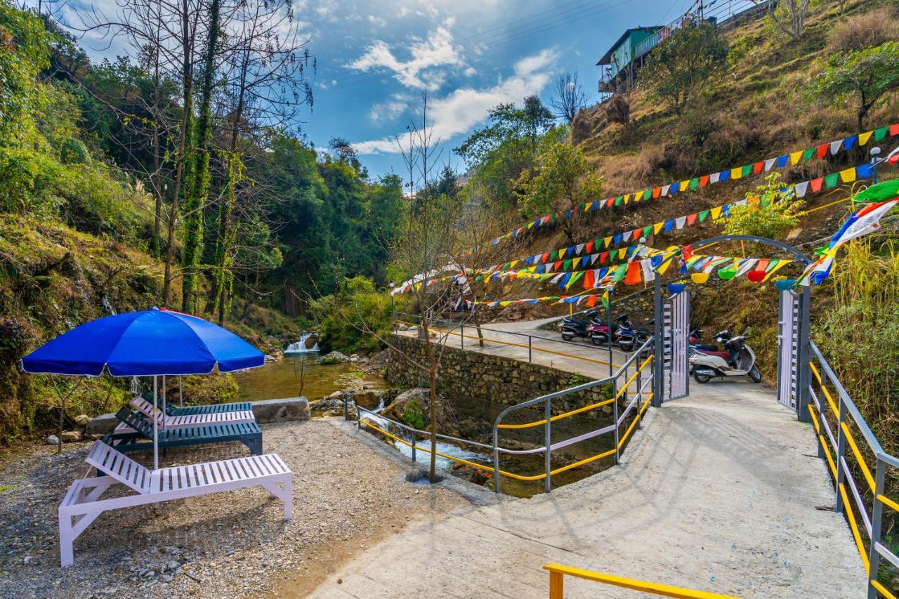 The Hosteller Mussoorie By The Streamside, Kempty Εξωτερικό φωτογραφία